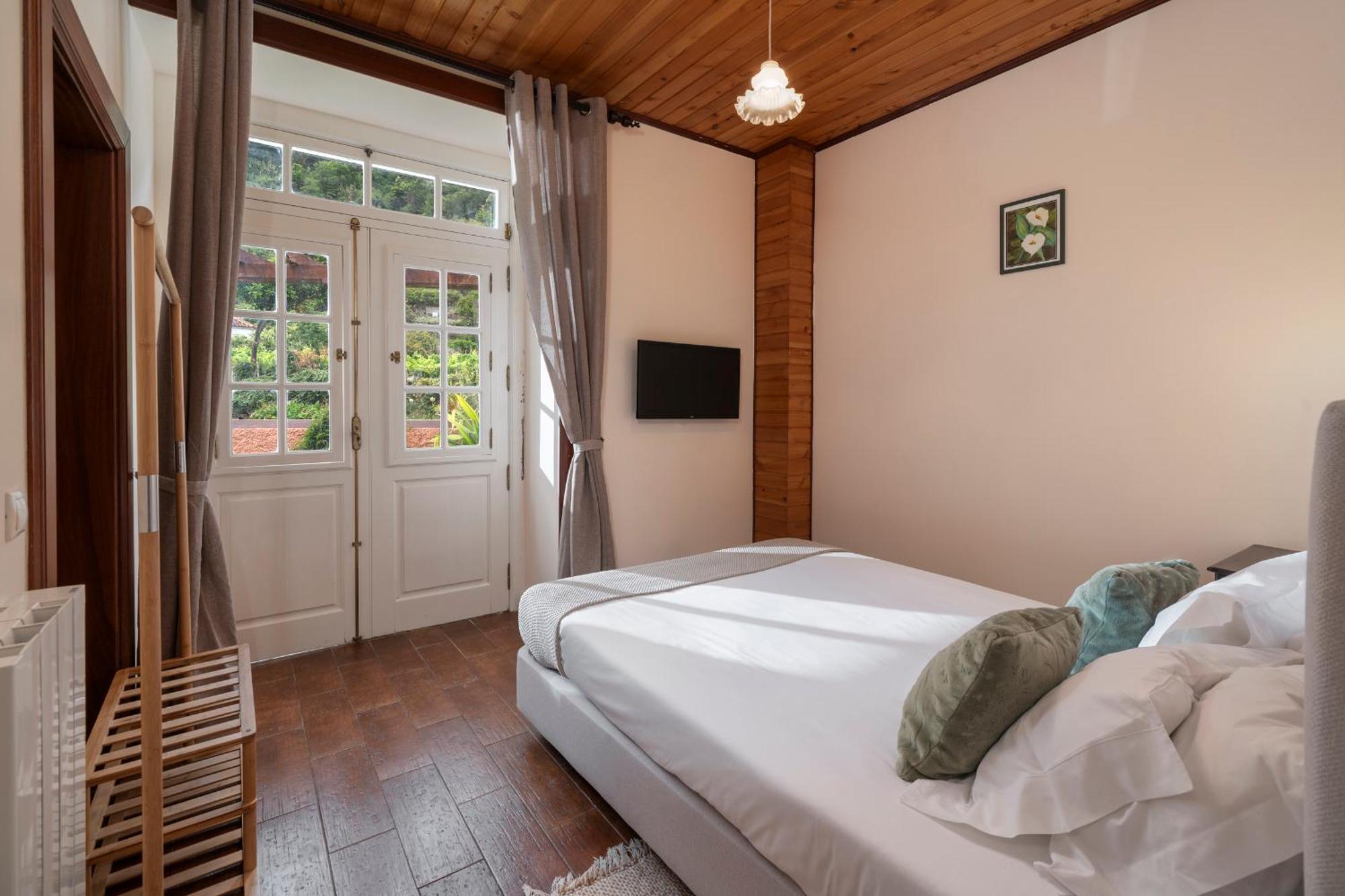 Casa Da Faja Alta - With Breakfast Included, By An Island Apart Jogo da Bola Extérieur photo