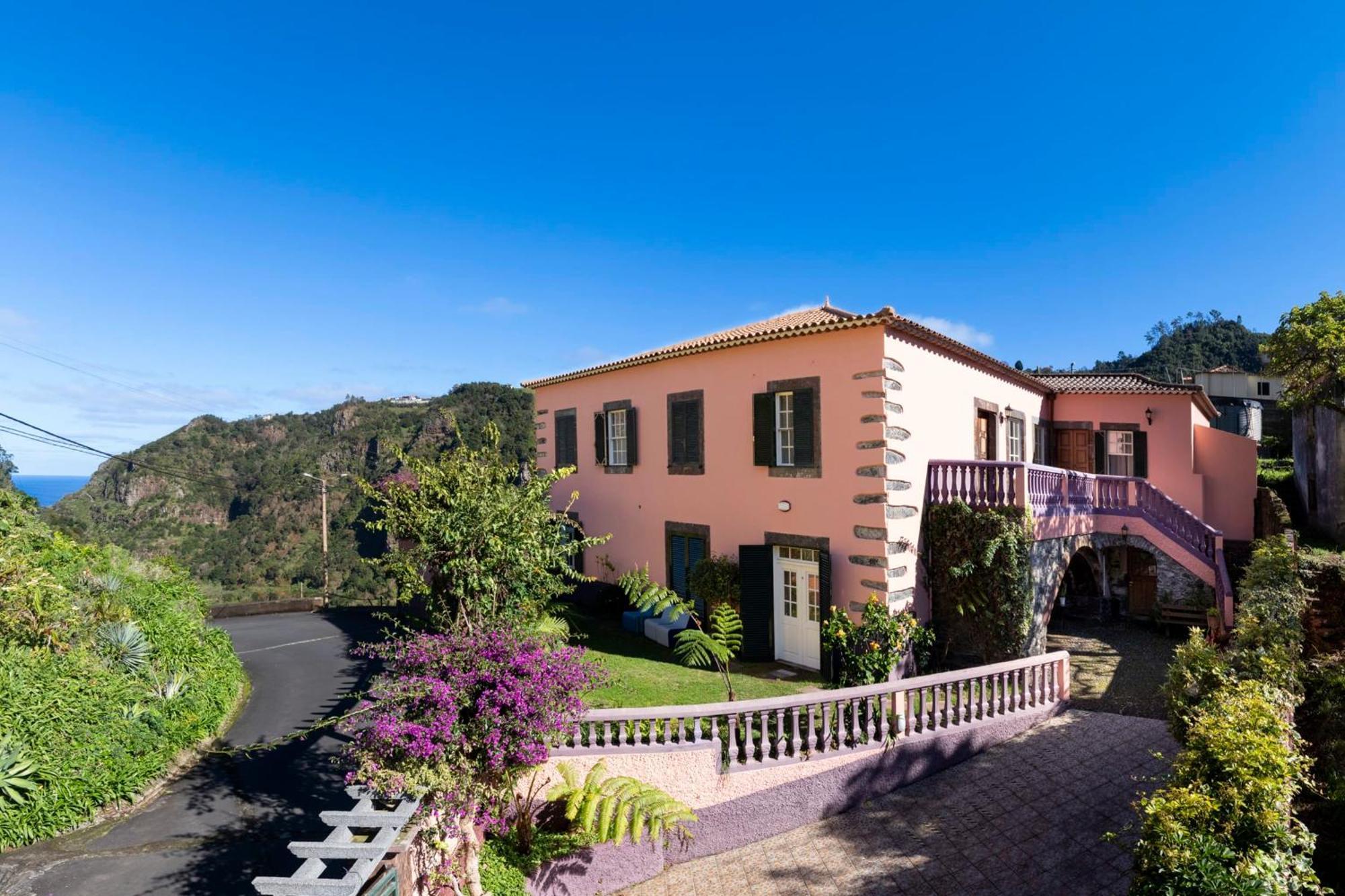 Casa Da Faja Alta - With Breakfast Included, By An Island Apart Jogo da Bola Extérieur photo